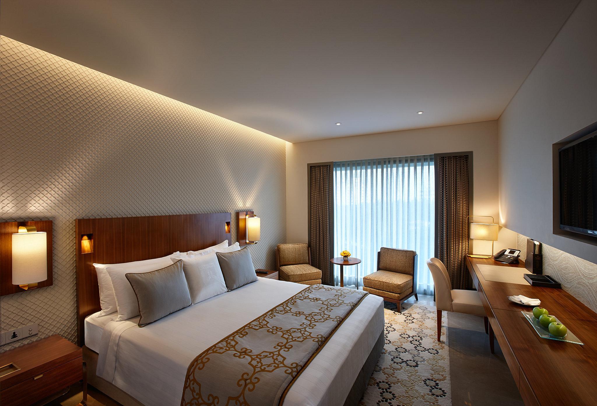 คราวน์ พลาซา เจนไน อัทยาร์ พาร์ค Hotel เชนไน ภายนอก รูปภาพ A room at the Taj Bengal